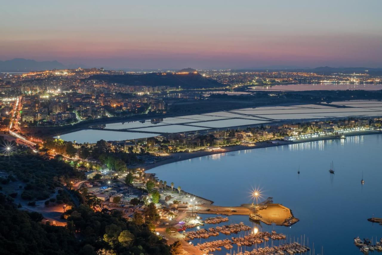 Le Palmette Suites Cagliari Exteriör bild